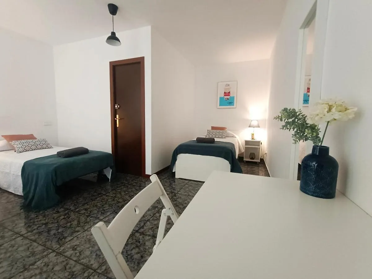 By Plaza Urquinaona Rooms Barcelone 0*,  Espagne